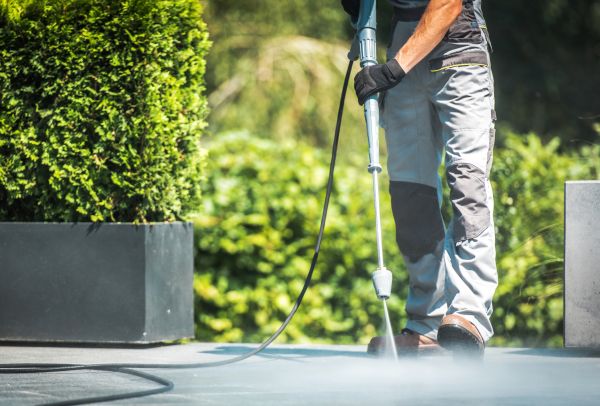 Cost of Concrete Pressure Washing in El Cajon