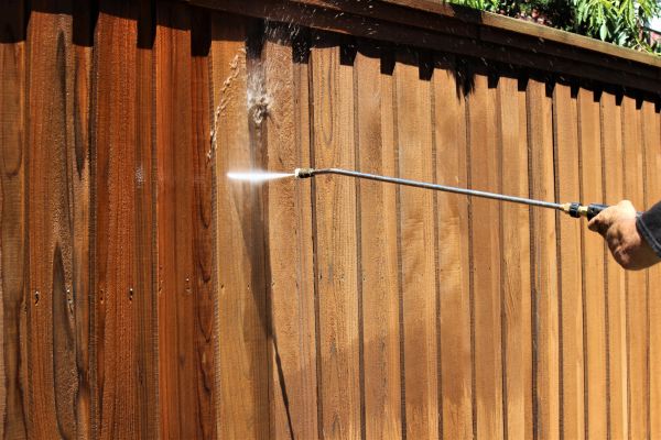 Cost of Fence Cleaning in El Cajon