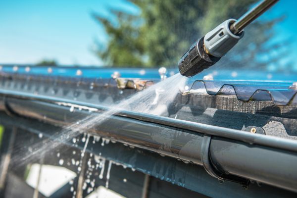 Cost of Gutter Pressure Washing in El Cajon