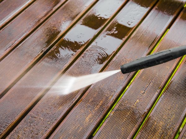 Cost of Deck Pressure Washing in El Cajon