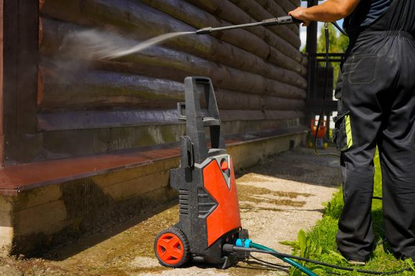 Wood House Exterior Cleaning in El Cajon