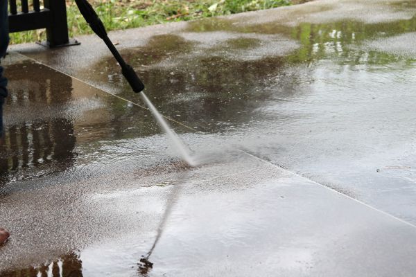 Cost of Concrete Deck Cleaning in El Cajon