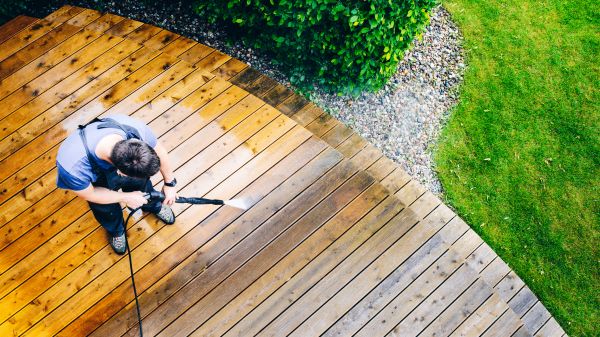 Cost of Deck Pressure Cleaning in El Cajon