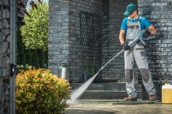 Outside House Cleaning in El Cajon