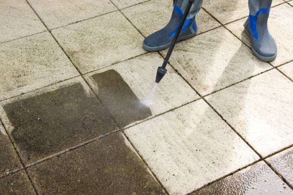 Outdoor Concrete Cleaning in El Cajon