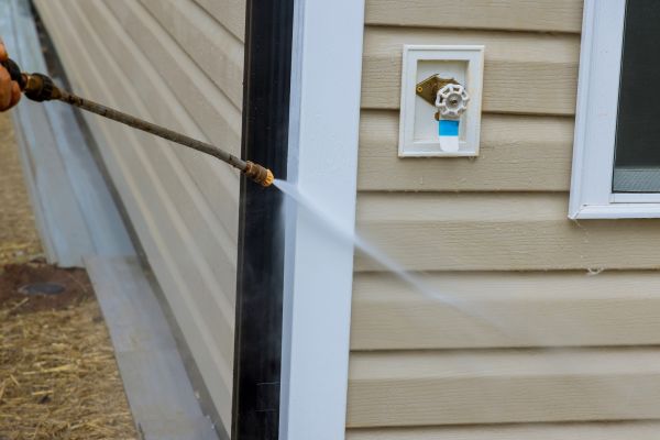 Cost of Vinyl Siding Cleaning in El Cajon